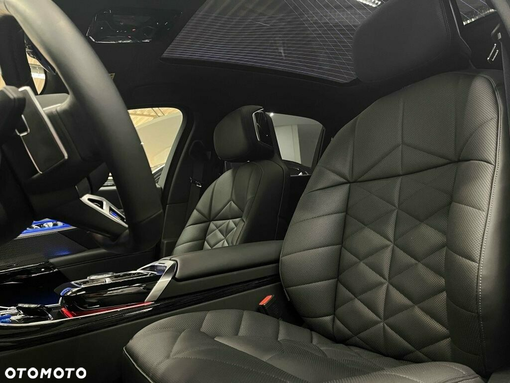 BMW Seria 7 - 12
