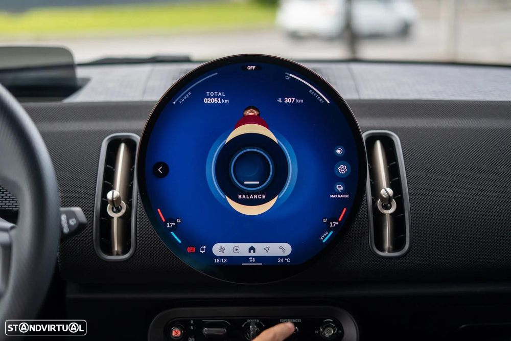 MINI Countryman SE JCW XL - 38