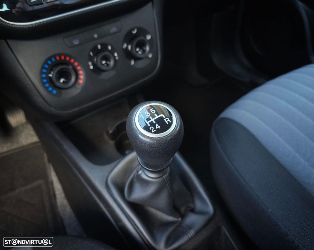 Fiat Punto 1.2 Easy S&S - 19