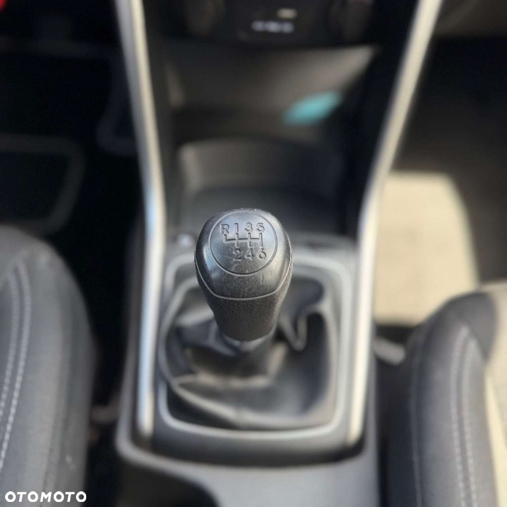 Hyundai i30 - 29