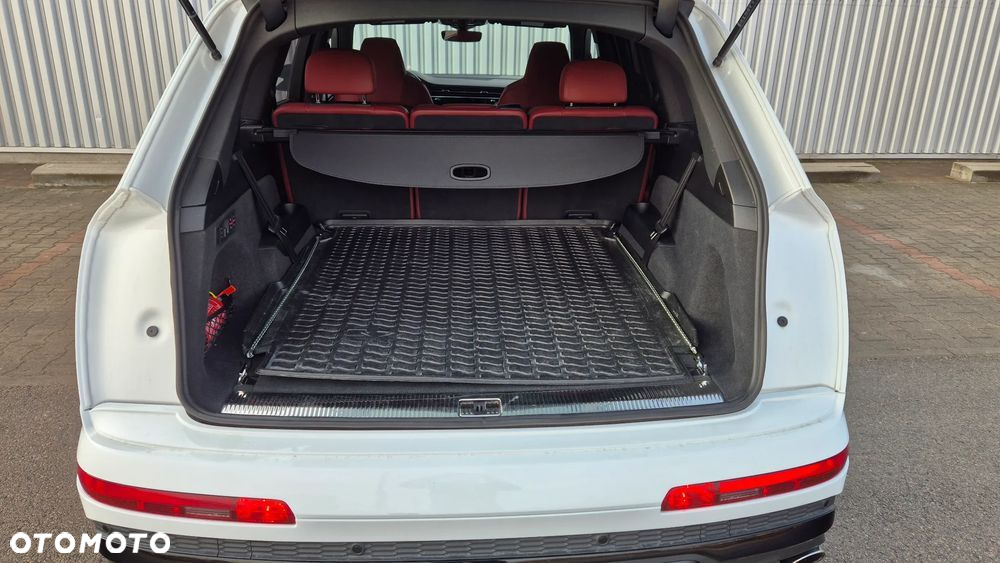 Audi SQ7 TFSI quattro tiptronic competition plus - 12