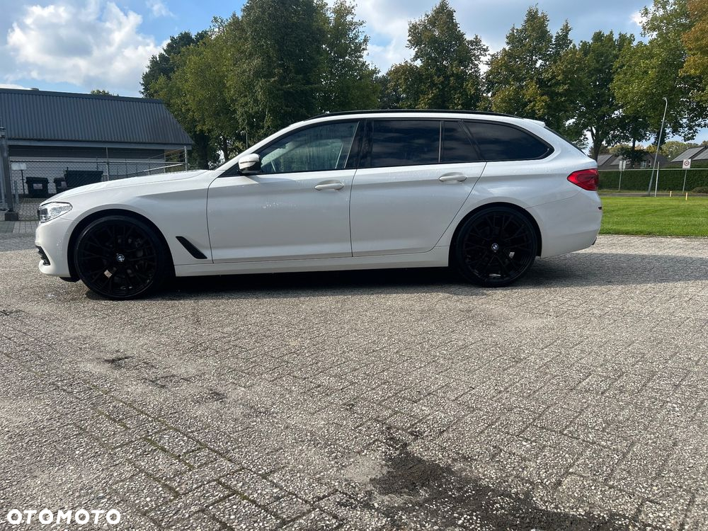 BMW Seria 5 540d xDrive Sport Line sport - 7