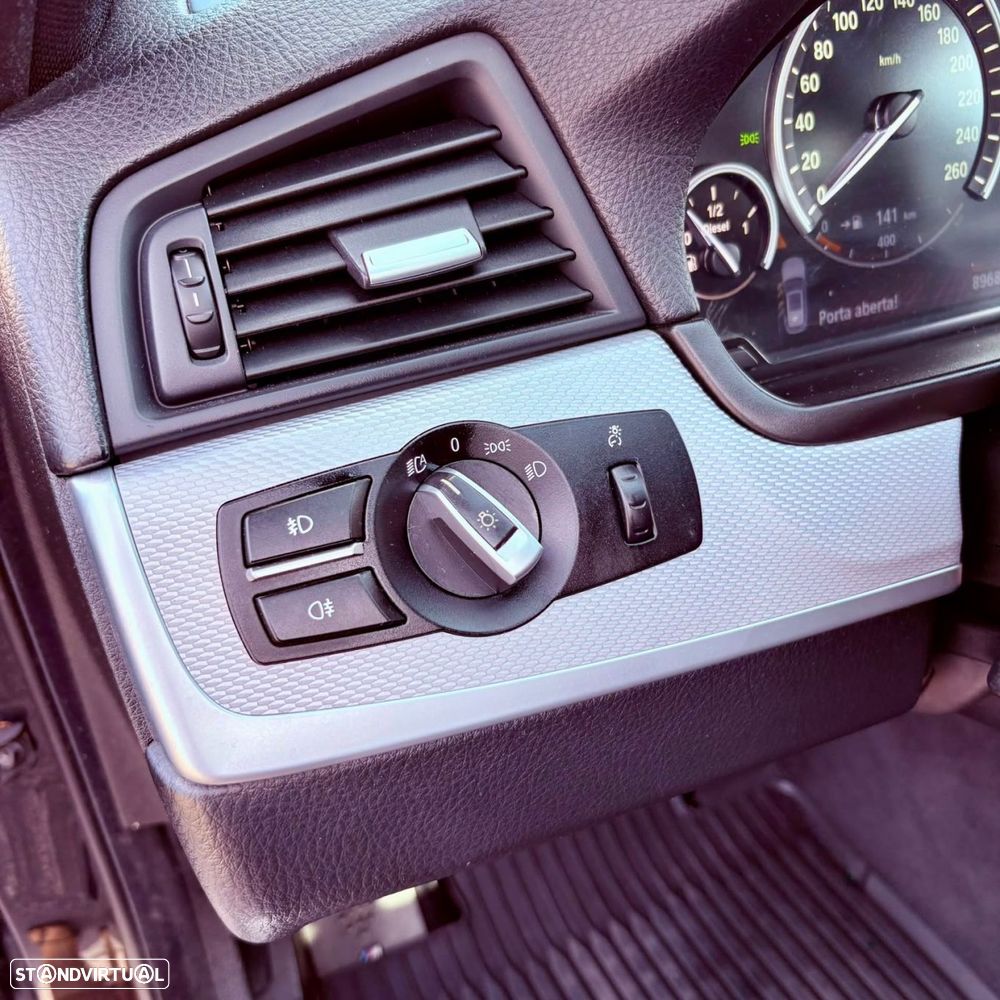 BMW 525 d Auto - 14
