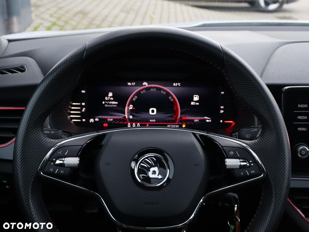 Skoda Kamiq 1.0 TSI Monte Carlo - 11