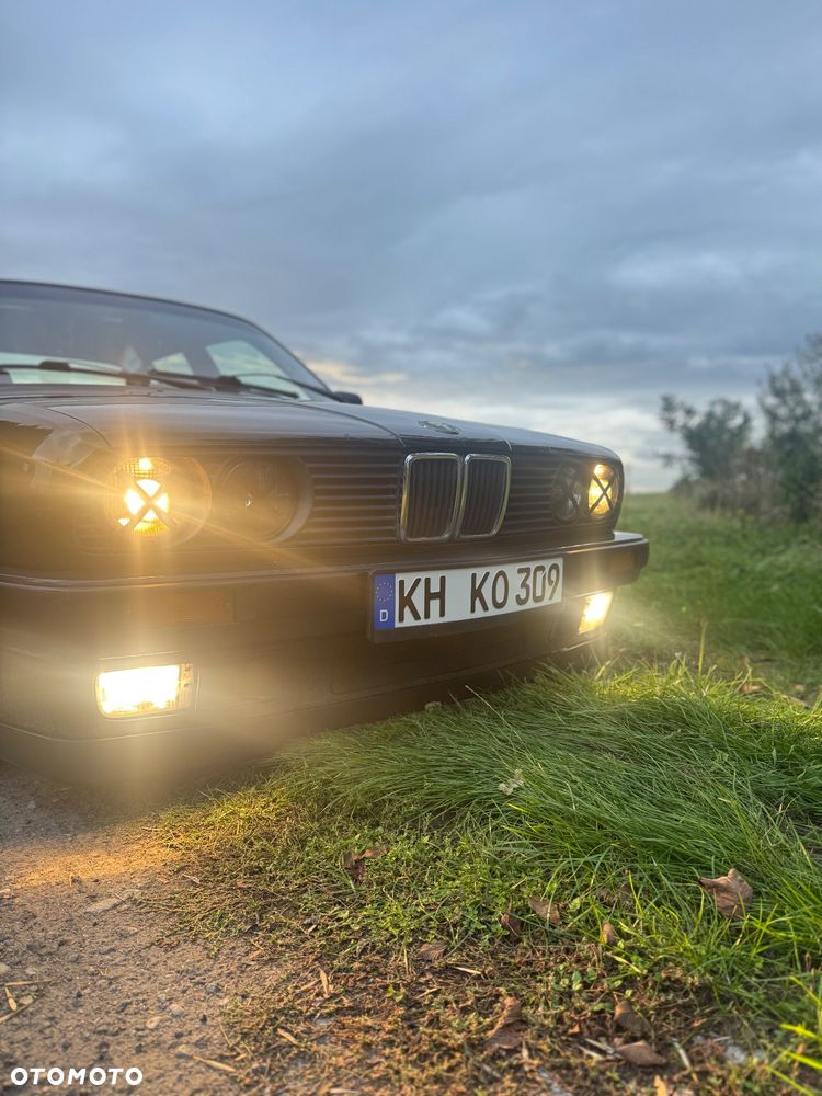 BMW Seria 3 316i - 8