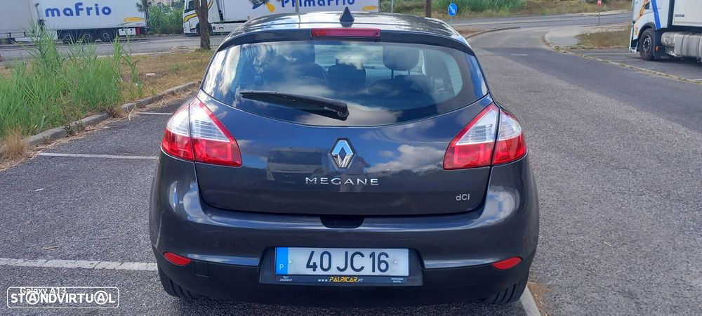 Renault Mégane 1.5 dCi Confort - 6