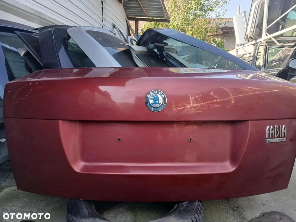 Skoda Fabia I sedan klapa bagażnika - 1