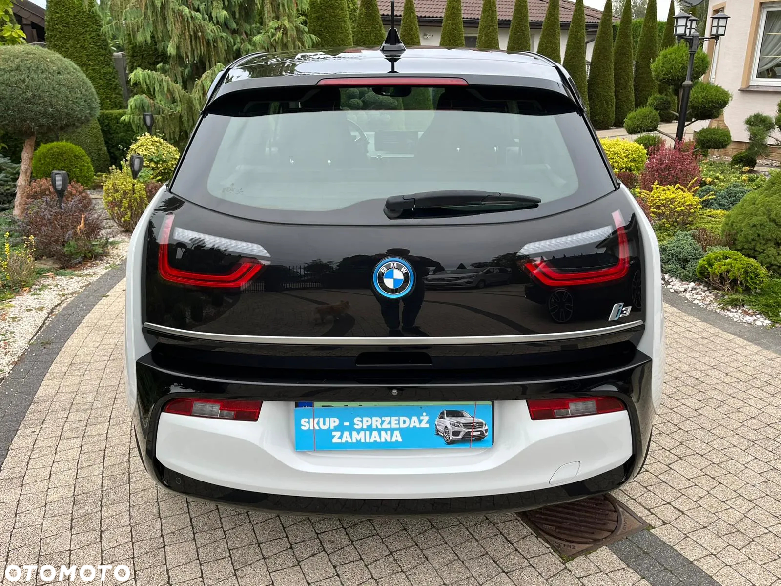 BMW i3 (120 Ah) - 24