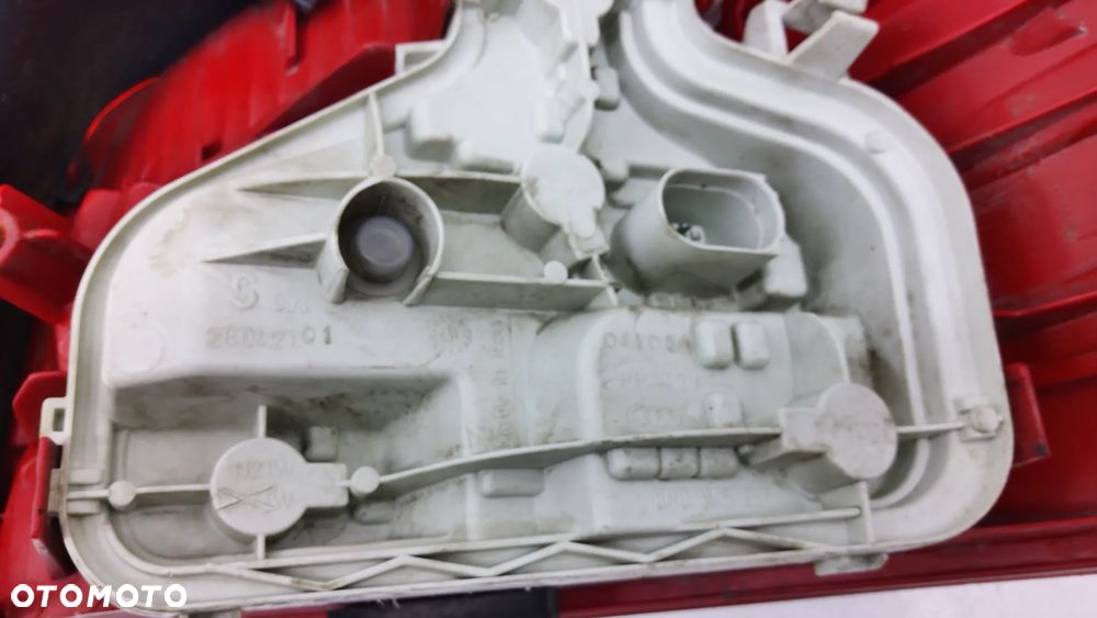 Audi A3 8P Lampa tył Lewa Prawa - 12
