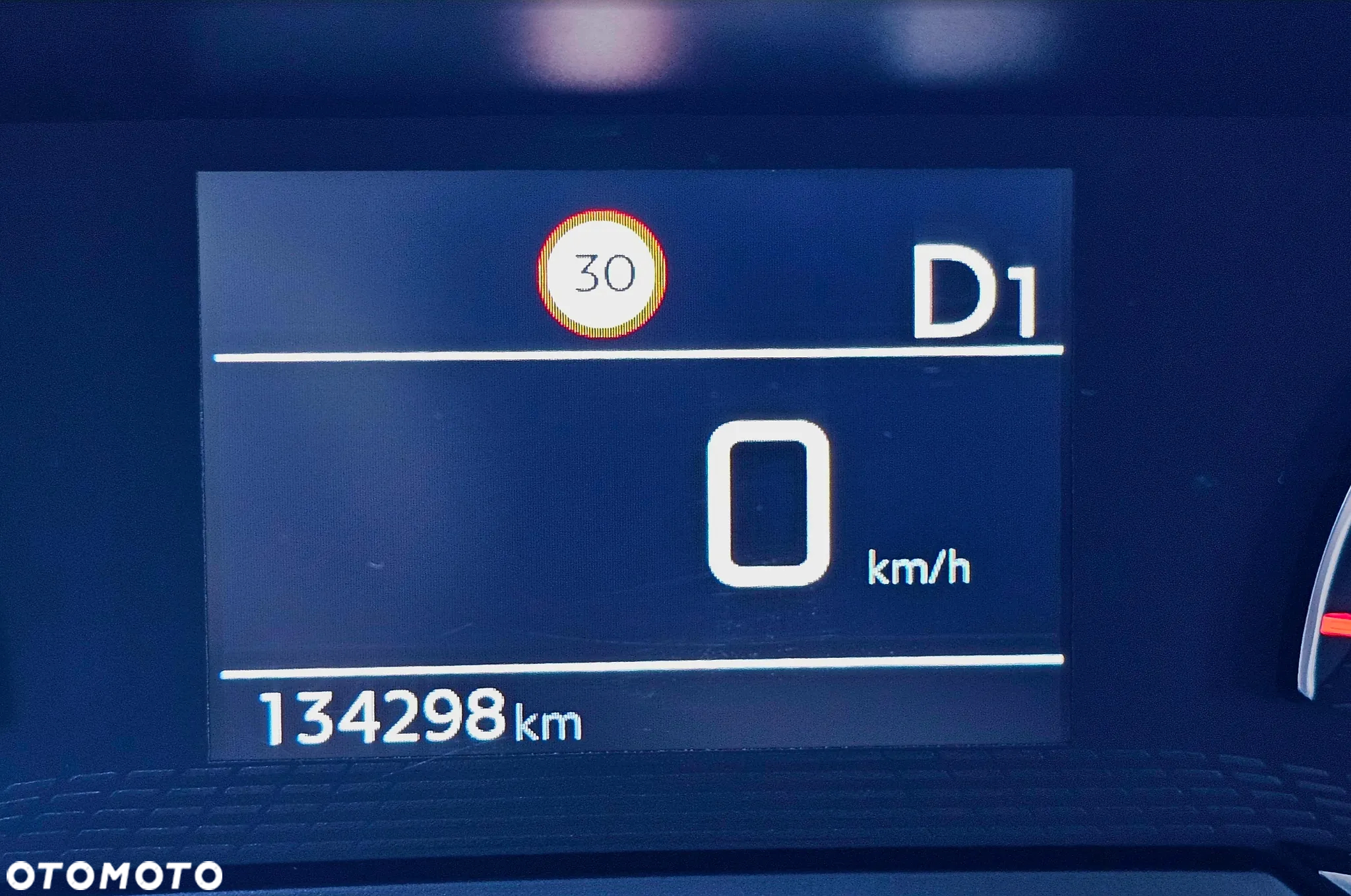 Peugeot 2008 1.2 PureTech Allure Pack S&S EAT8 - 27