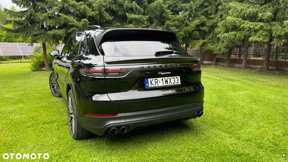 Porsche Cayenne E-Hybrid - 4