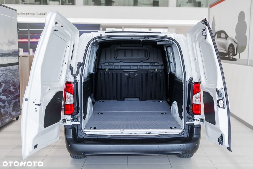 Toyota Proace City - 18