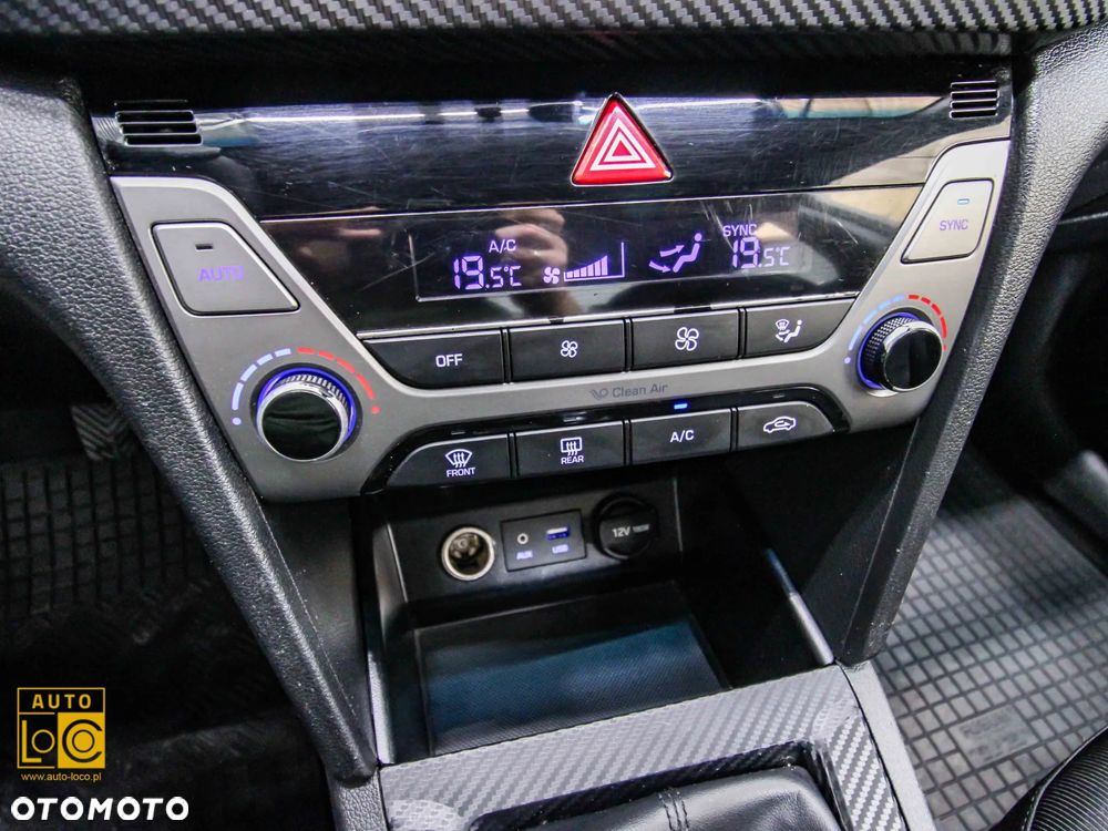 Hyundai Elantra 1.6 Comfort - 20