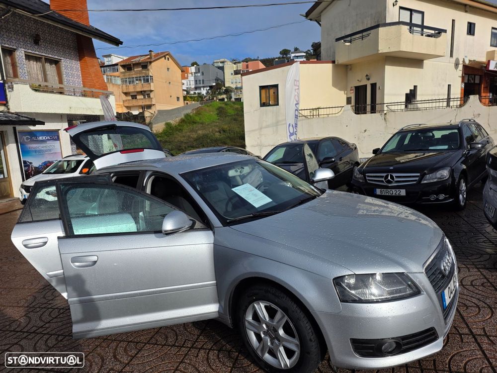 Audi A3 Sportback 1.6 TDI Attraction - 9