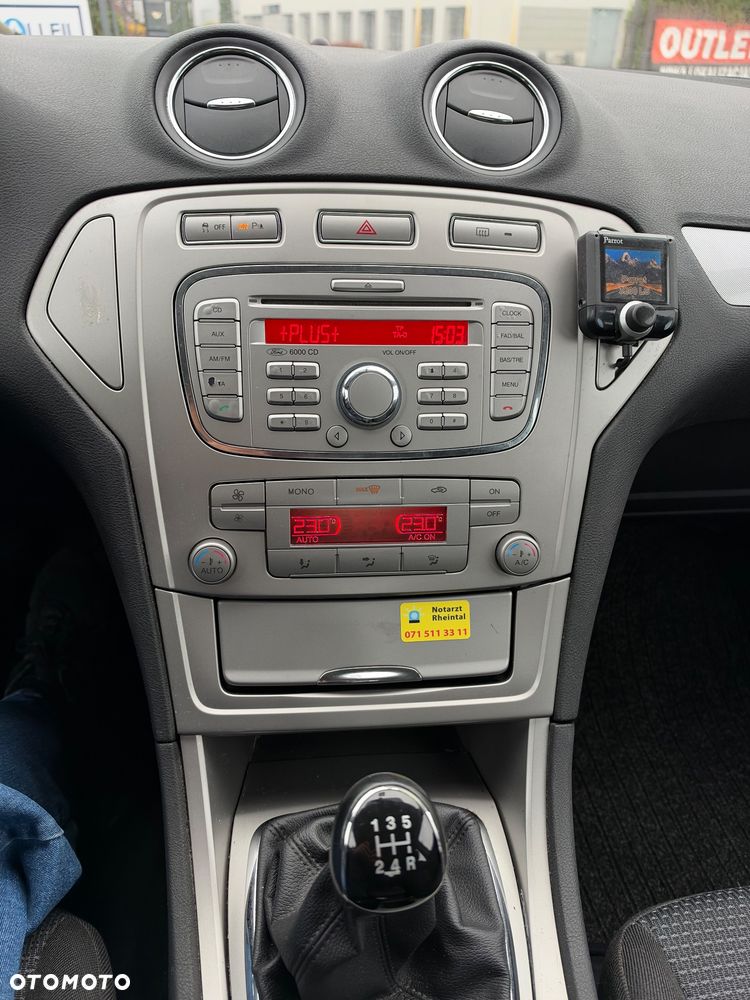 Ford Mondeo 2.0 Silver X - 10