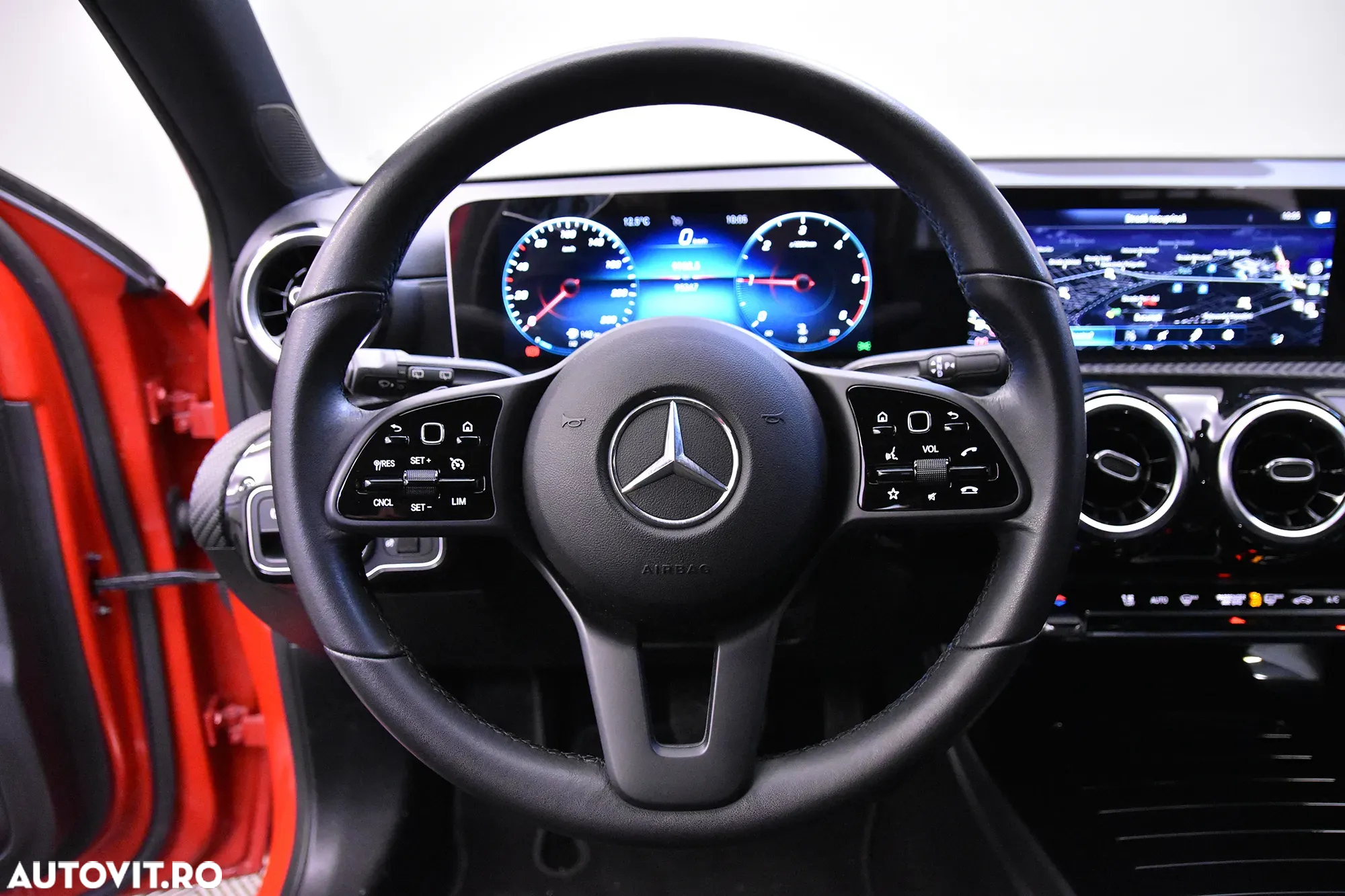Mercedes-Benz A 180 d 7G-DCT - 16