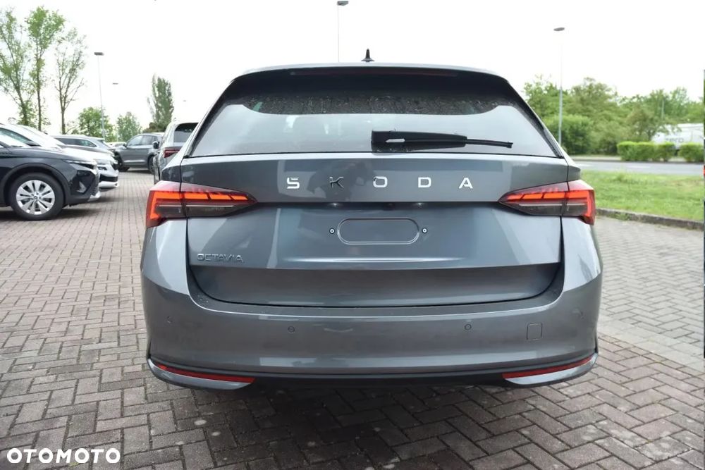Skoda Octavia 1.5 TSI mHEV Essence DSG - 11