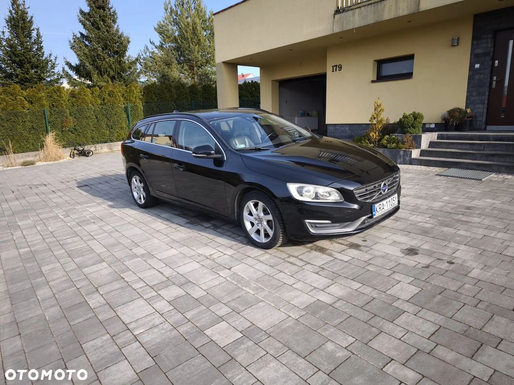 Volvo V60 D2 Geartronic Powershift Momentum - 16