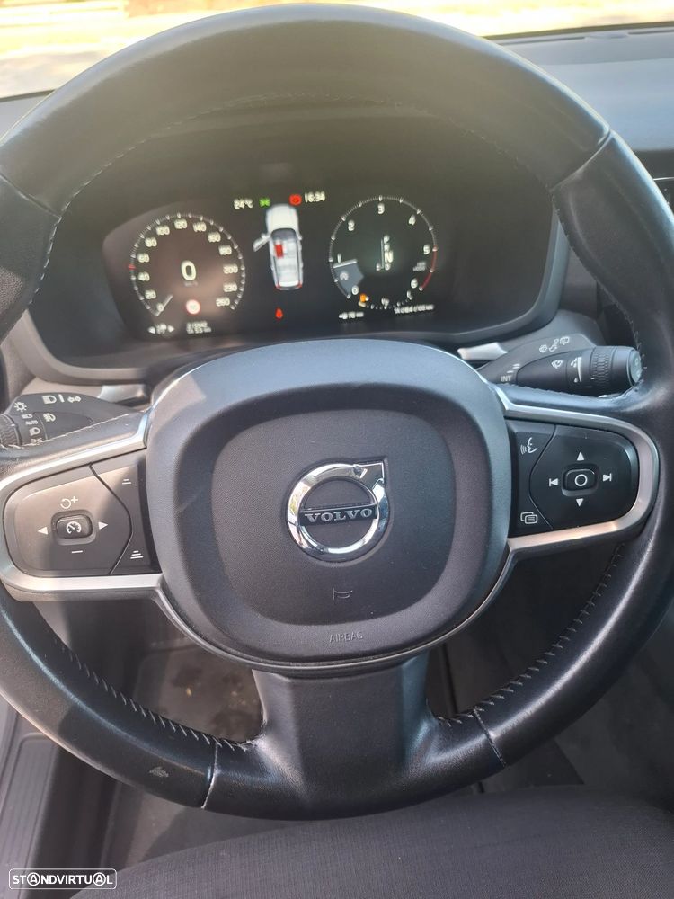 Volvo V60 2.0 D3 Momentum Geartronic - 2