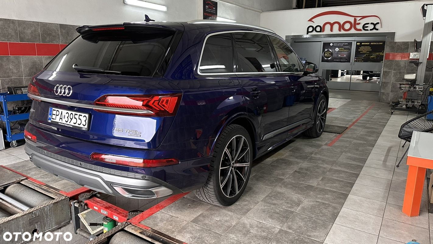 Audi Q7 55 TFSI e Quattro S Line Tiptr - 7