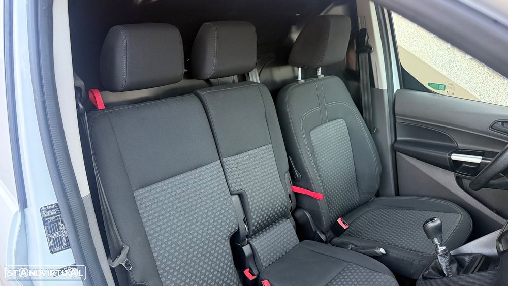 Ford Transit Connect - 20