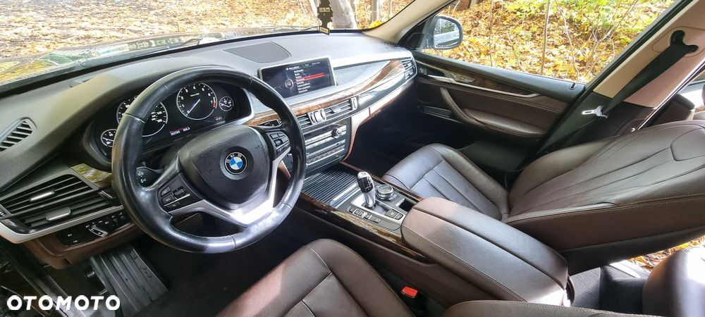 BMW X5 xDrive35i Sport-Aut - 12