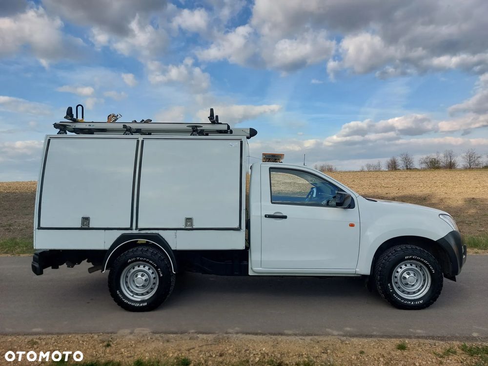 Isuzu D-Max - 10