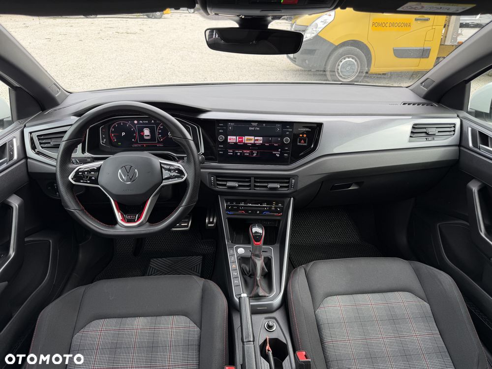 Volkswagen Polo - 20