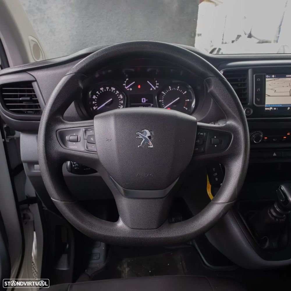 Peugeot Traveller - 17