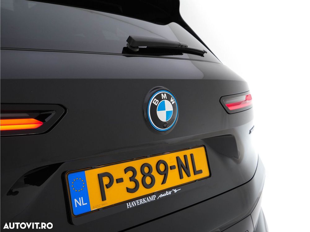 BMW iX xDrive40 - 25
