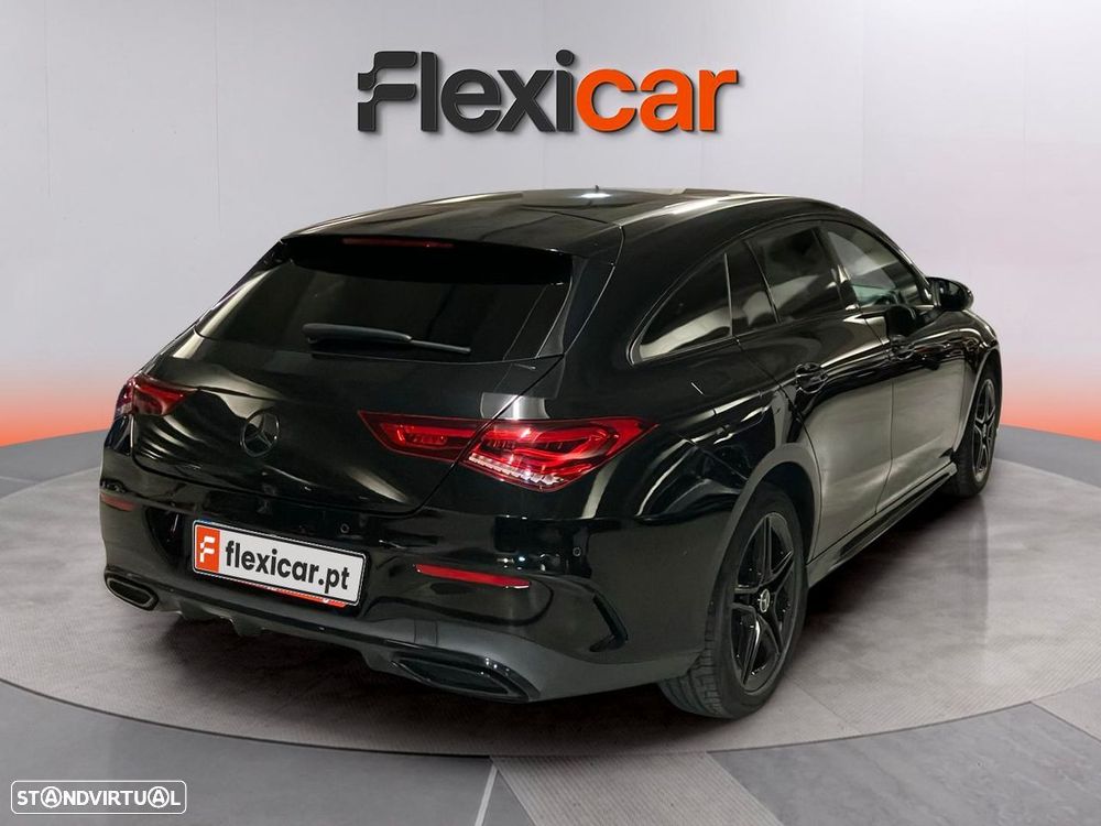 Mercedes-Benz CLA 250 e Shooting Brake AMG Line - 4