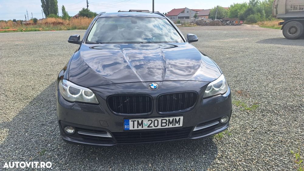 BMW Seria 5 520d Touring Aut. - 1
