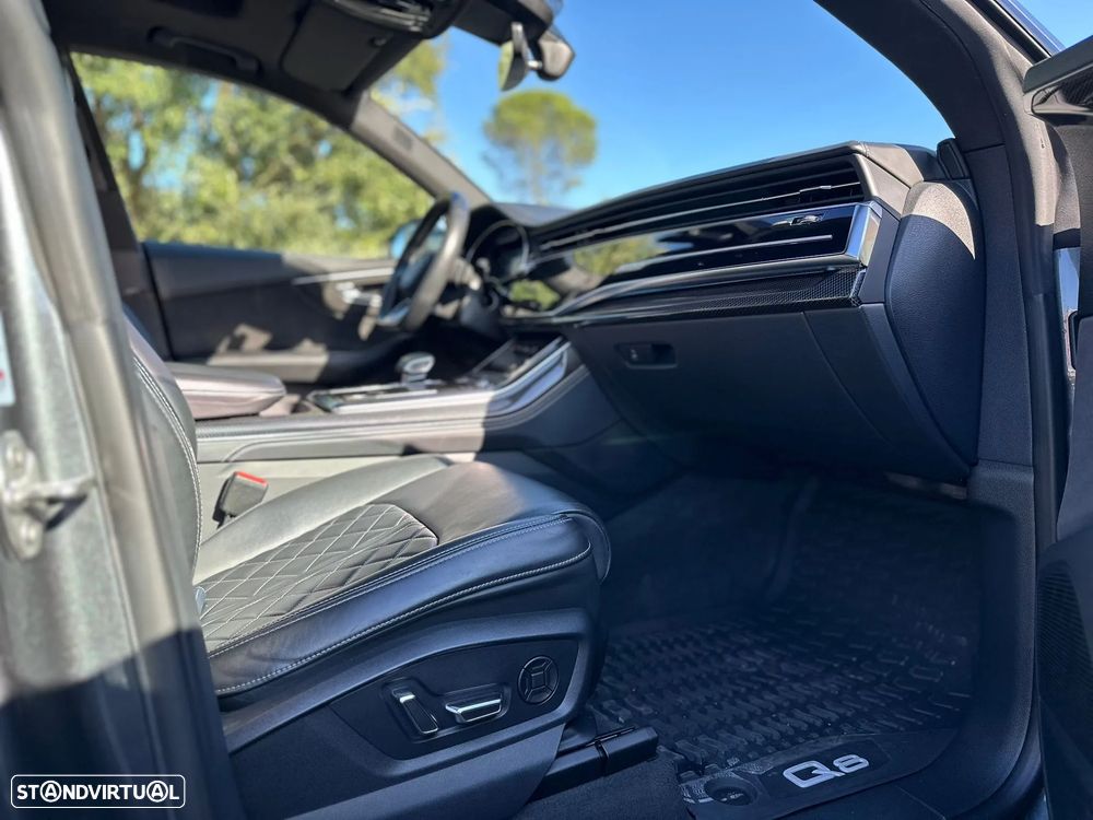 Audi SQ8 4.0 TDI quattro Tiptronic - 37