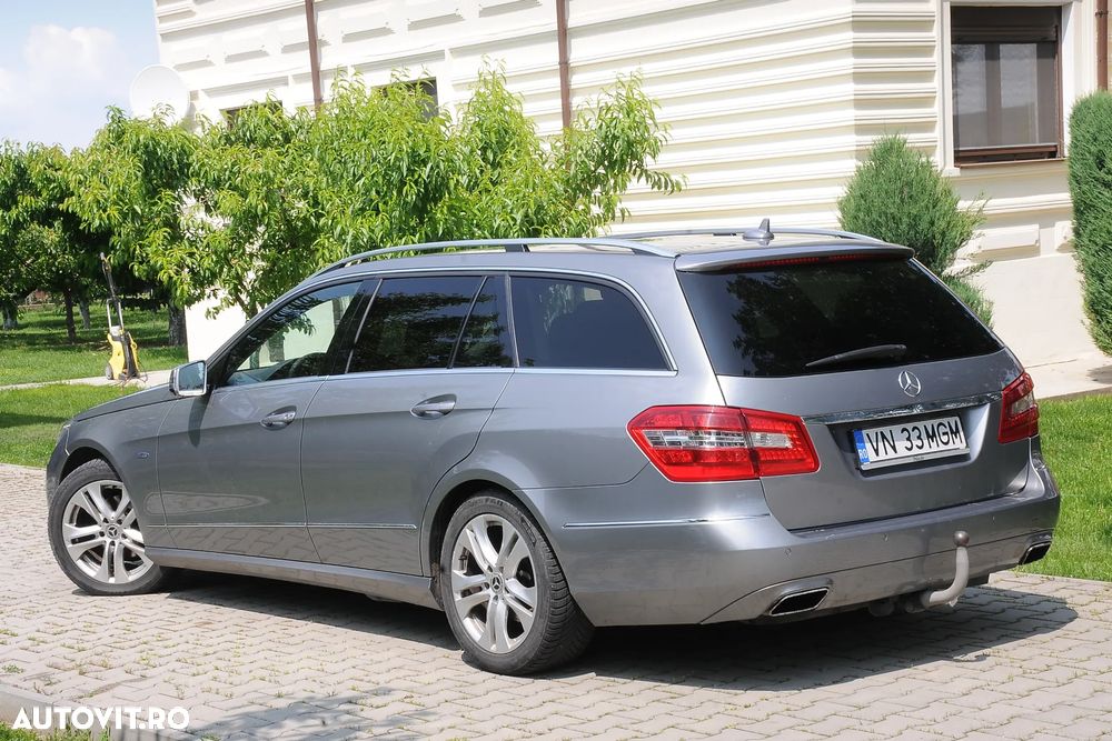 Mercedes-Benz E - 17