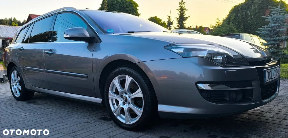Renault Laguna 2.0 dCi Initiale - 13