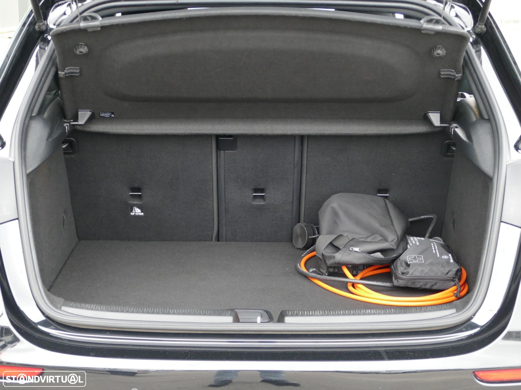 Mercedes-Benz A 250 e Progressive - 10