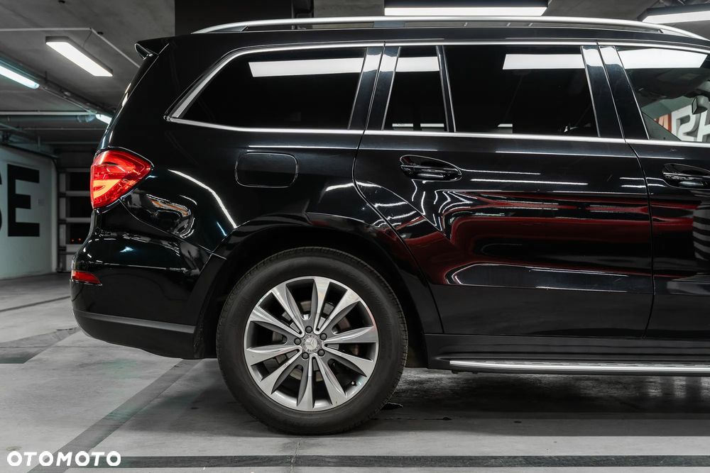 Mercedes-Benz GL 350 BlueTEC 4Matic 7G-TRONIC - 14