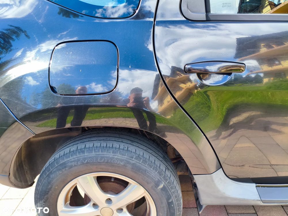 Dacia Duster 1.6 - 9