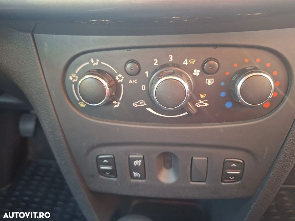 Dacia Sandero Stepway 1.5 Blue dCi - 2