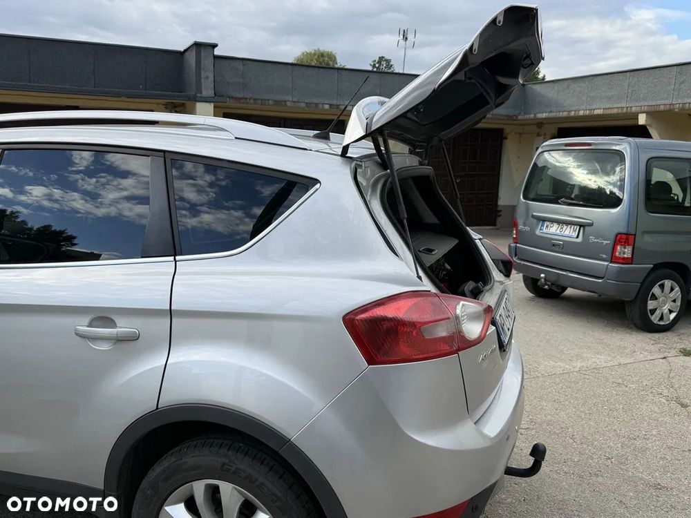 Ford Kuga 2.0 TDCi Titanium - 15