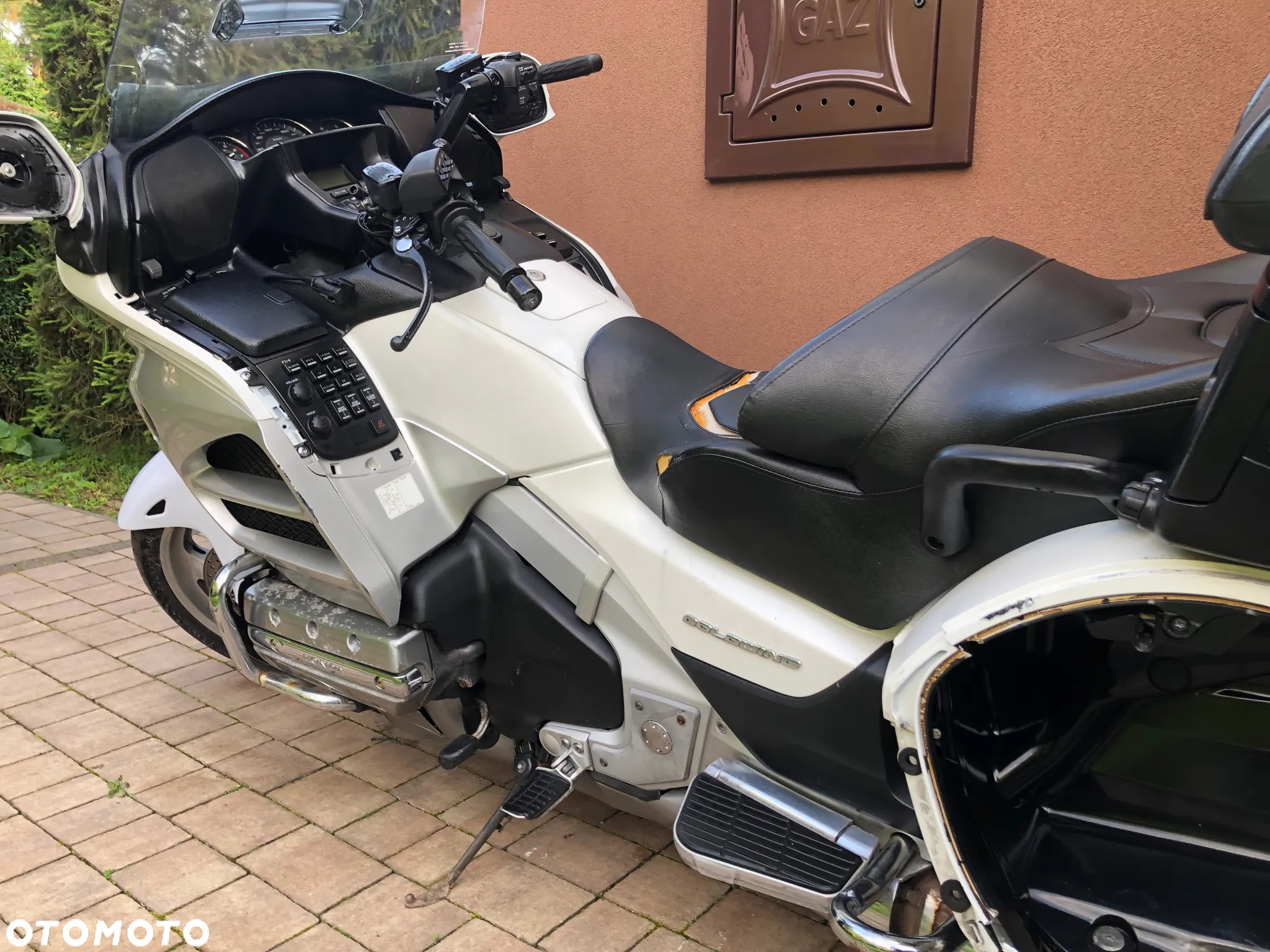 Honda GL - 11