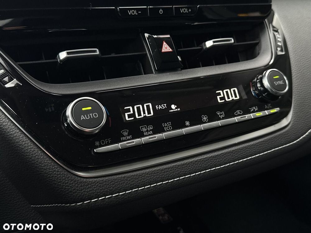 Toyota Corolla 1.5 Style - 24