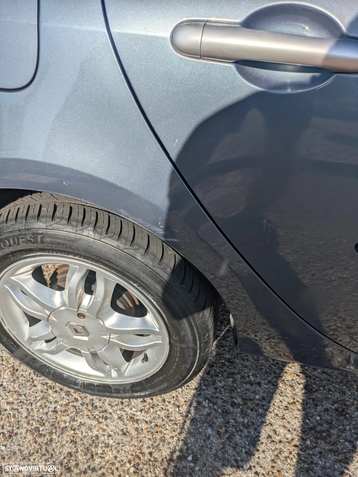 Renault Clio 1.2 16V Confort - 18