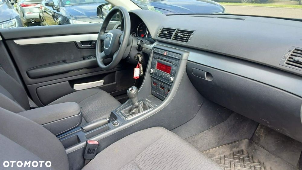 Audi A4 Avant 1.6 - 5