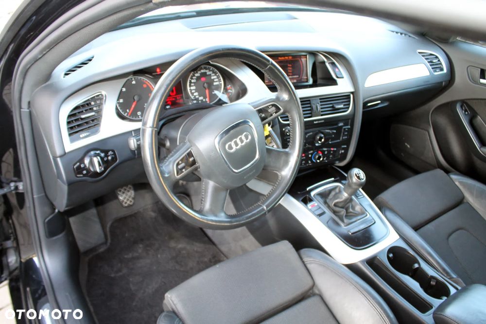 Audi A4 Avant 2.0 TDI DPF S line Sportpaket (plus) - 11