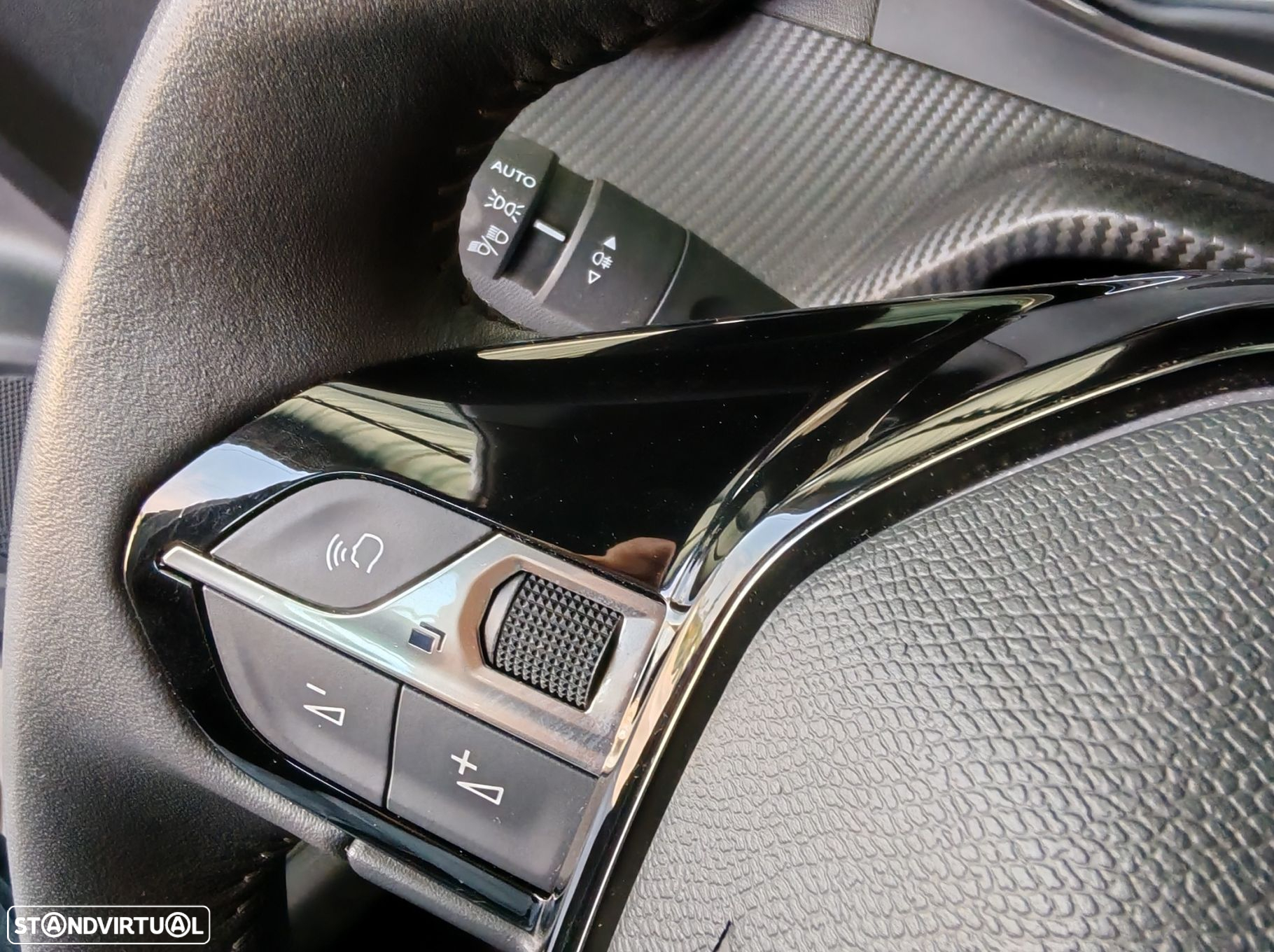 Peugeot 2008 1.2 PureTech Active - 16