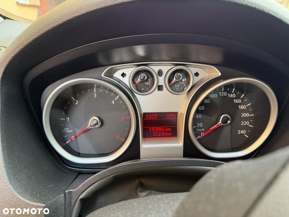 Ford Kuga 2.0 TDCi 4x4 Trend - 14