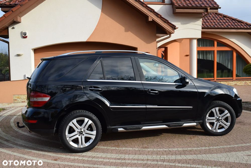 Mercedes-Benz ML - 17