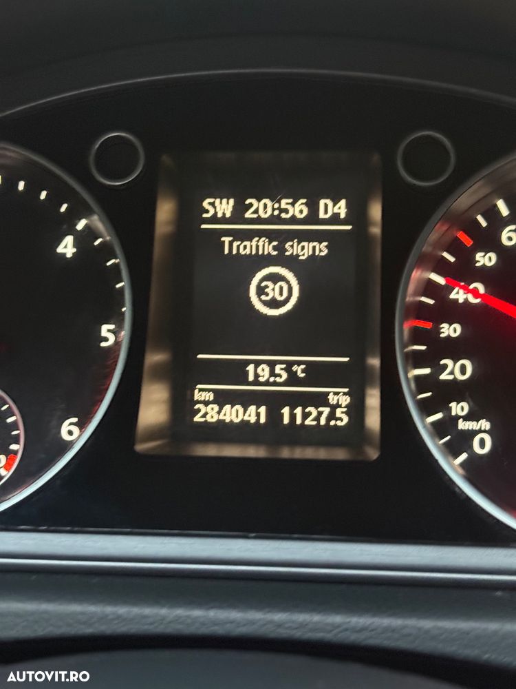 Volkswagen Passat 2.0 TDI DSG BlueMotion Technology Trendline - 15