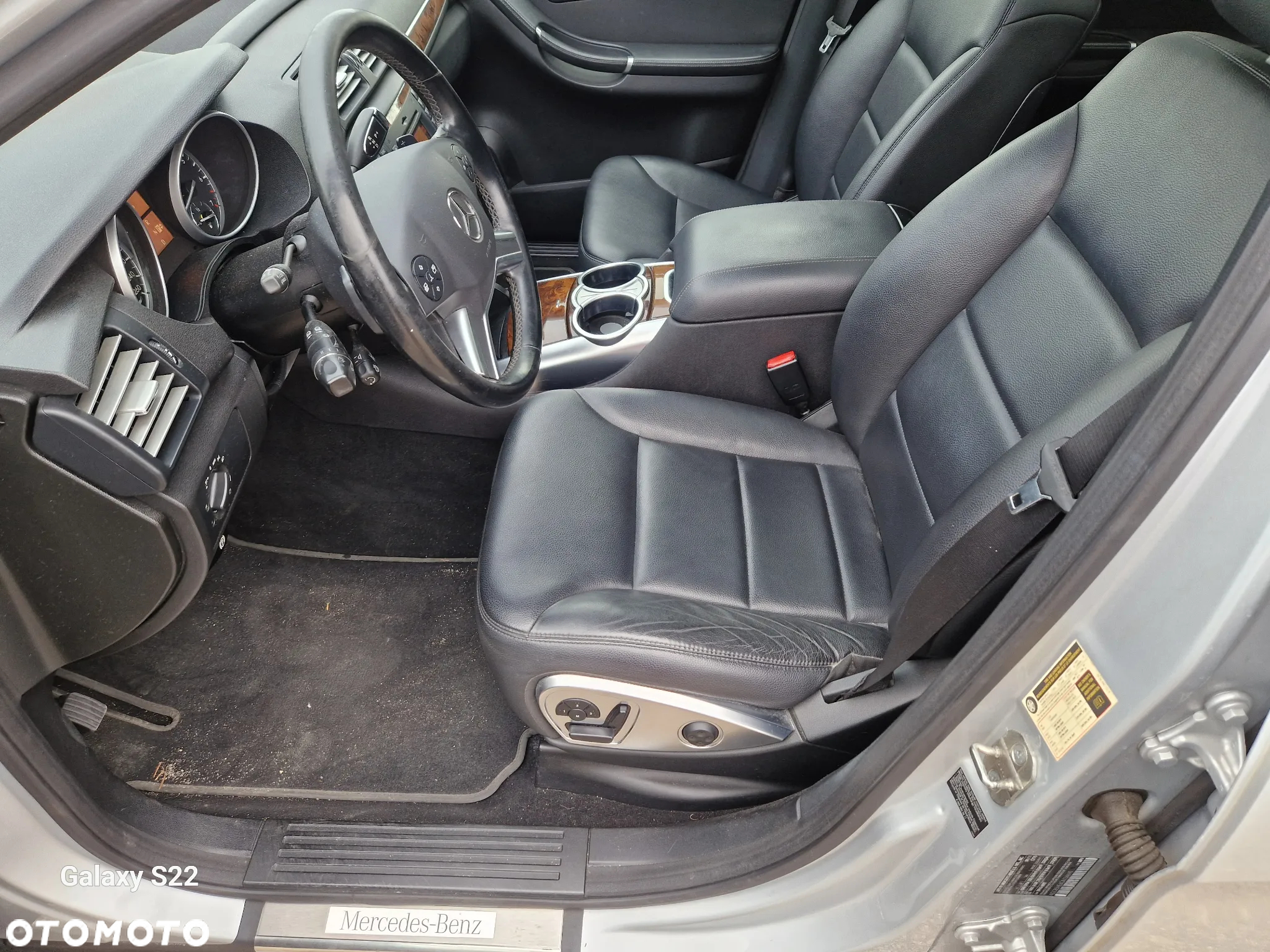 Mercedes-Benz Klasa R 350 4-Matic BlueEff - 14